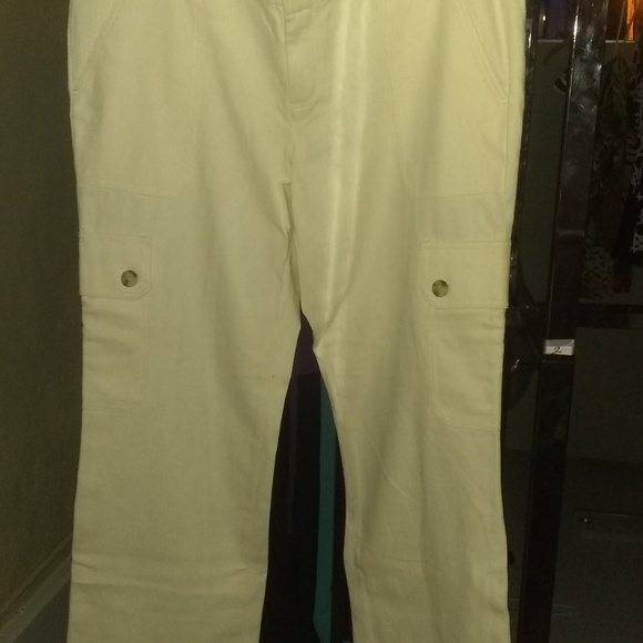 Pants - Picture 4 of 4